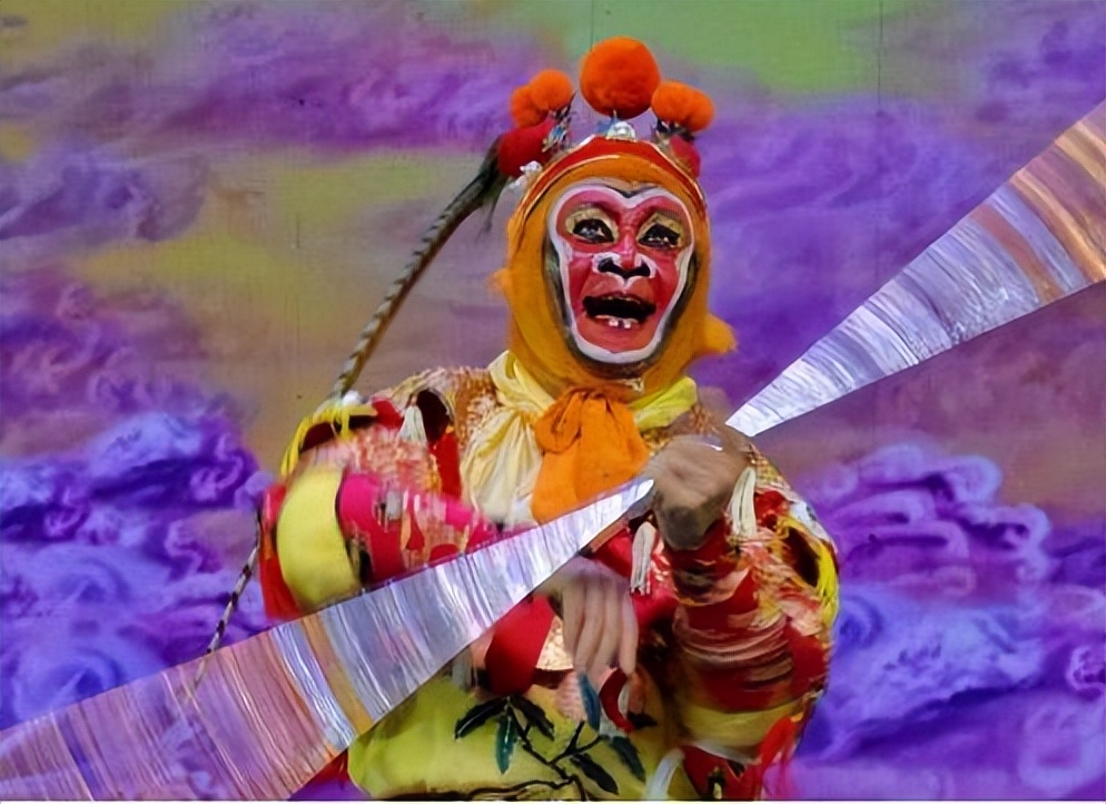 名和利,救不了六小龄童