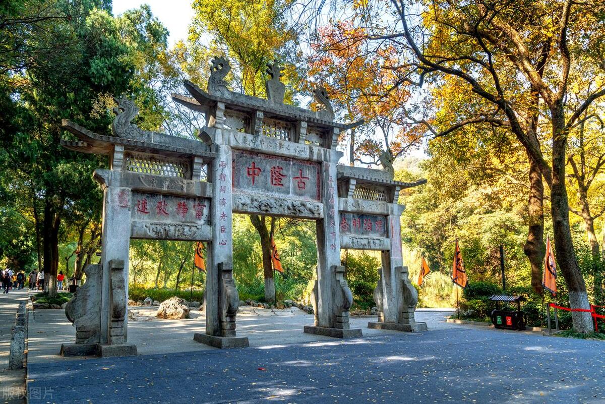 襄阳旅游攻略适合全家人住宿,襄阳旅游攻略一日游自由行