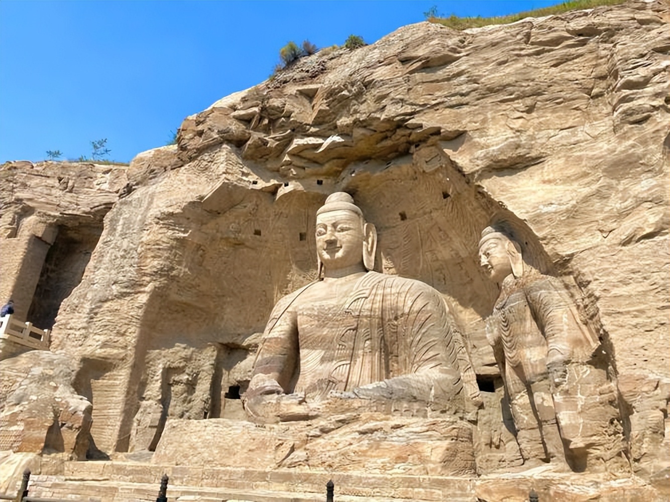 云冈石窟具有犍陀罗艺术风格,云冈石窟雕刻完工的景象