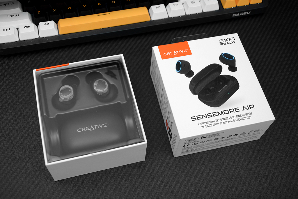 Qi无线充电、主动降噪，创新SensemoreAir真无线蓝牙耳机体验