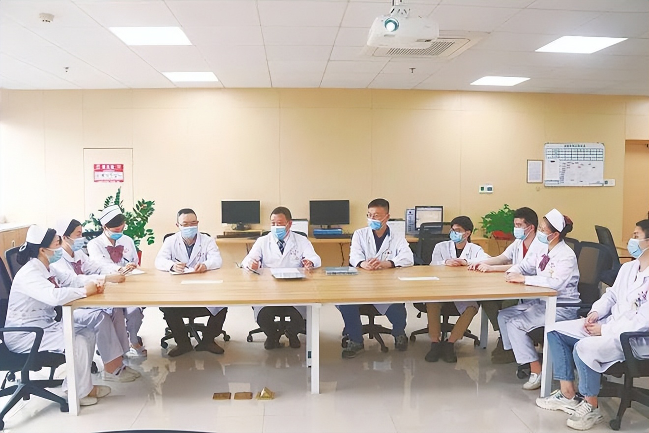 非凡十年医疗的变化,非凡十年逐梦前行视频素材