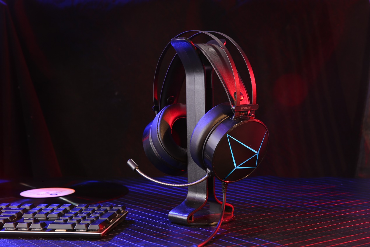 达尔优电竞游戏耳机,达尔优eh719耳机玩绝地求生