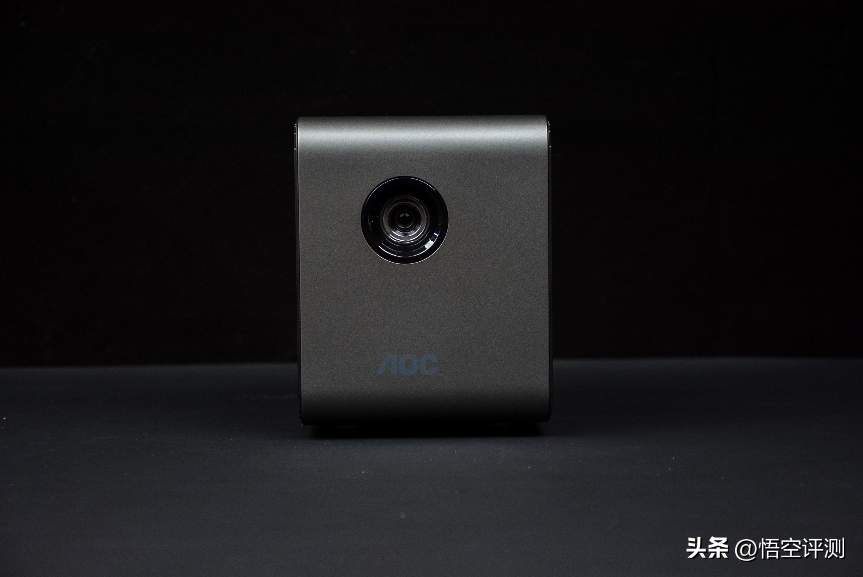 aocc1超短焦投影仪评测,3000亮度最高投影仪