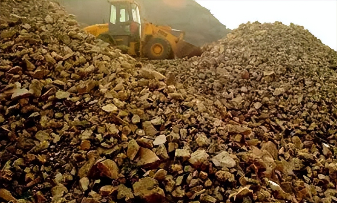 硬度低，耐高温，高延展，终于知道铝土矿为什么会用途如此广泛了