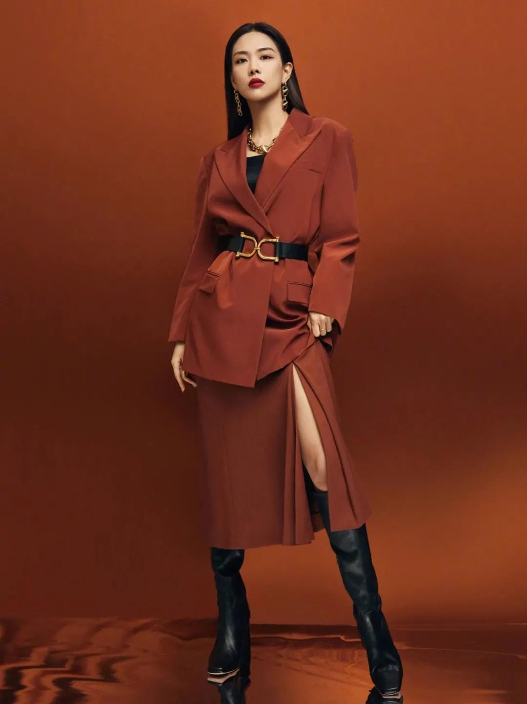 冬季40多岁应该穿怎样的鞋子,40岁女士冬天穿什么鞋子时尚