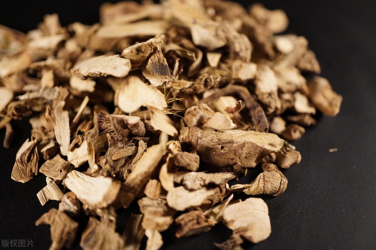 顽固耳鸣怎么治疗,阴虚内热引起耳堵耳鸣