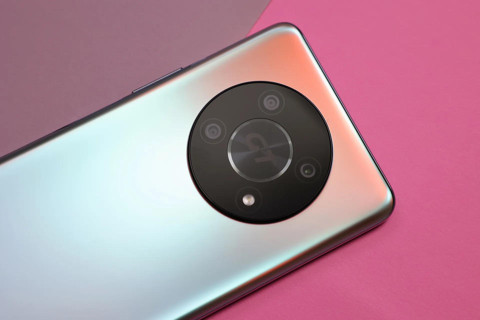 1500元左右值得入手的8款手机,哪款手机性价比高最值得入手2019