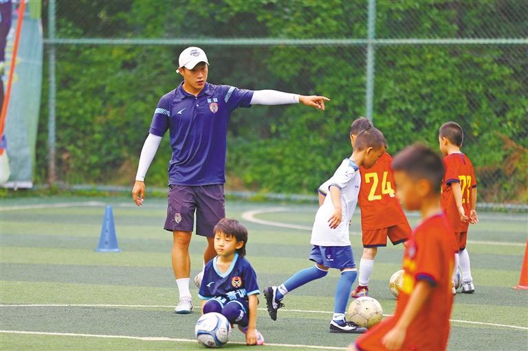 陕西省群众足球三级联赛直播,2022陕西群众足球三级联赛