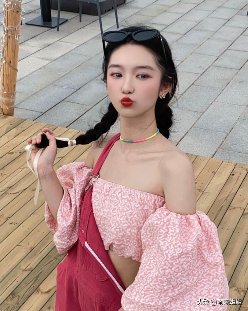 高马尾显脸小的编发可扎丸子头,学生显脸小的丸子头编发无刘海