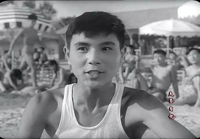 老电影小足球队完整版,电影小足球队1965