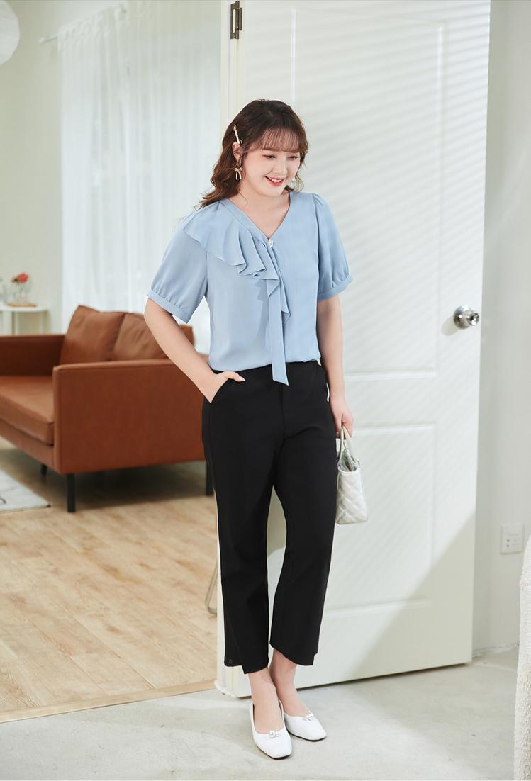 四十多岁人比较微胖穿流行女装,今年最流行的衣服女装30-40岁微胖