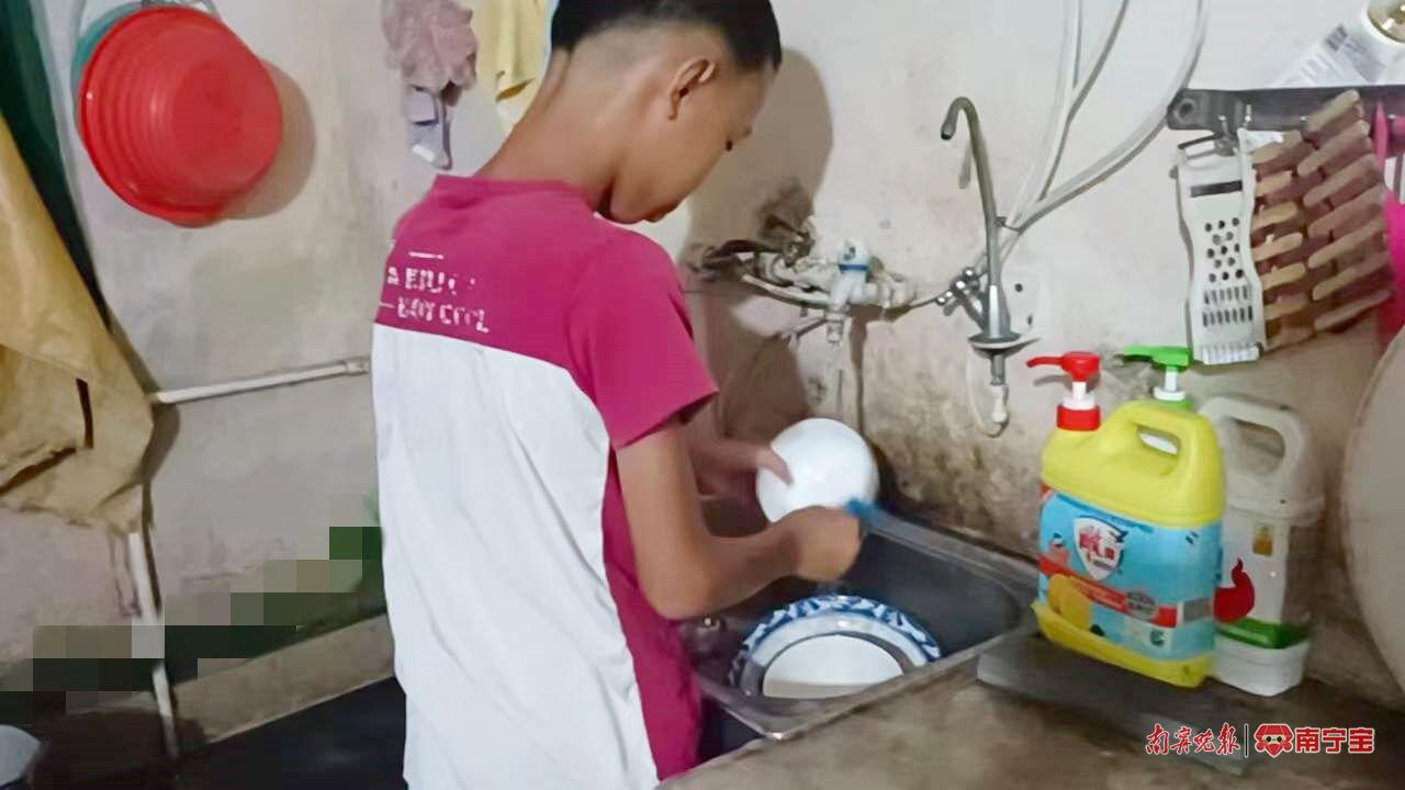 暑假打工卖花日常,暑假兼职地摊卖花