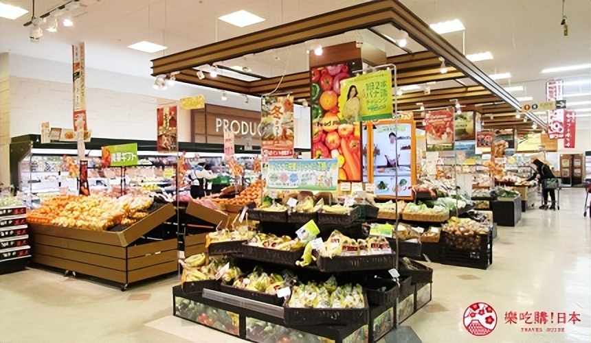 札幌啤酒工场,札幌工厂购物中心