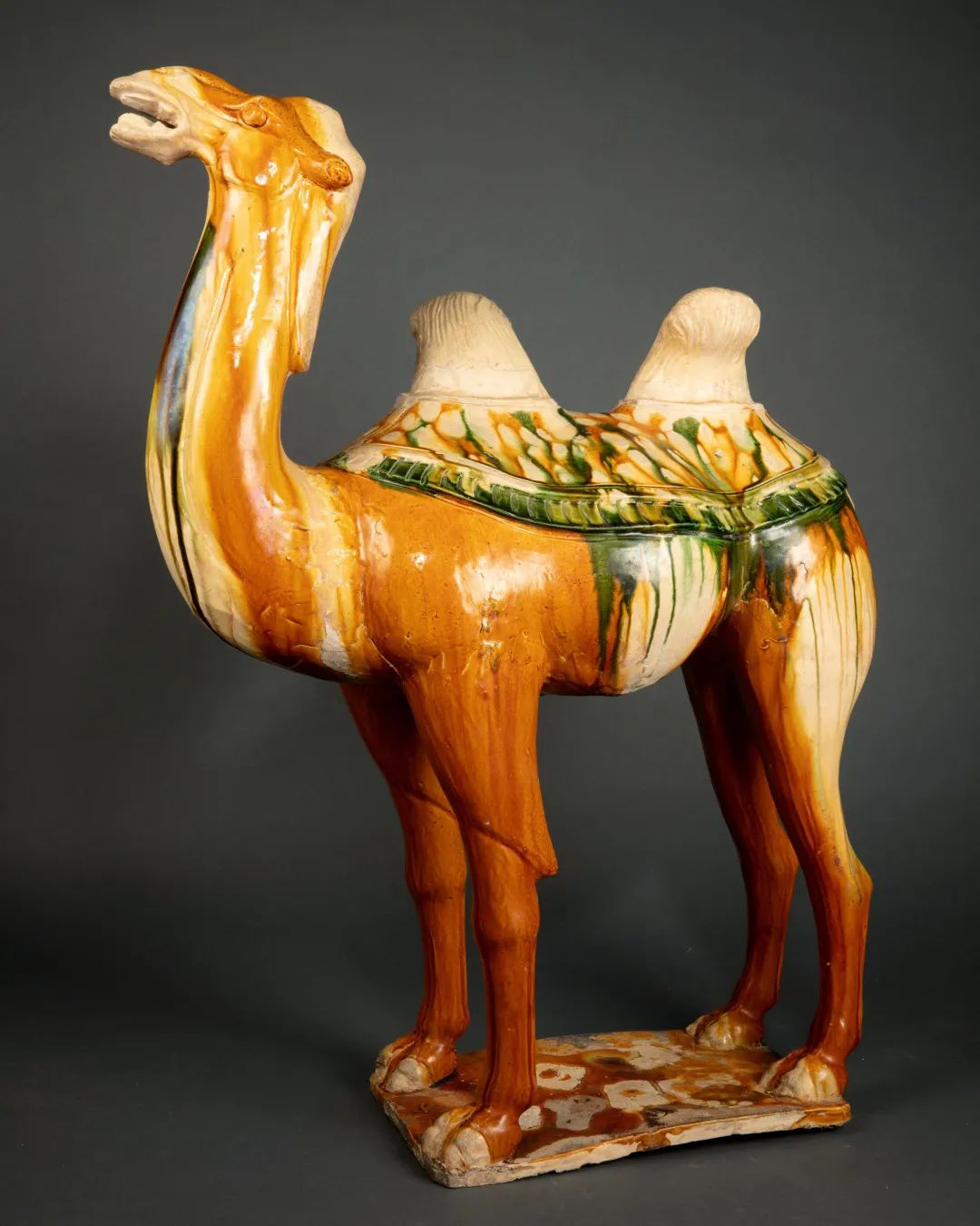 保利香港拍卖2022秋拍瓷器,中国古董香港保利拍卖前十