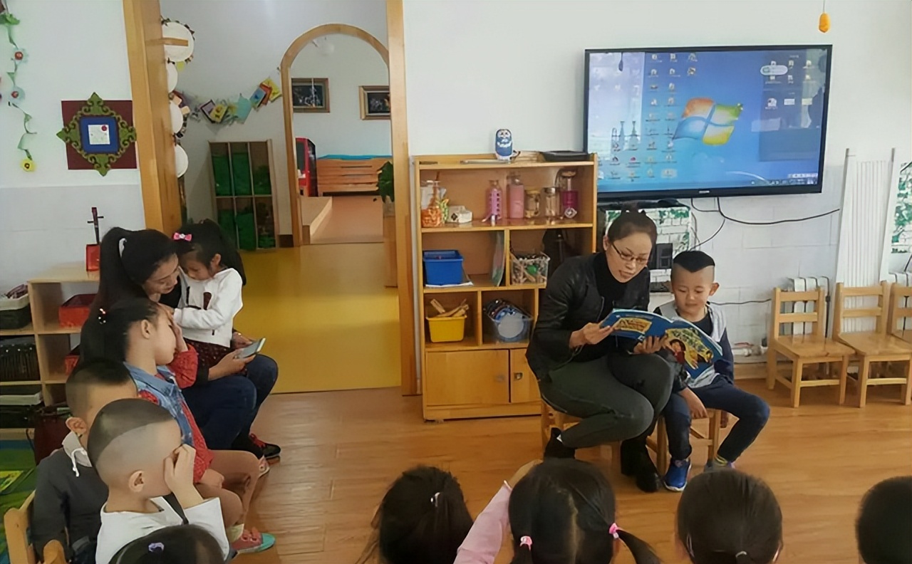 儿童性格内向如何引导社交,三岁宝宝性格内向如何变外向