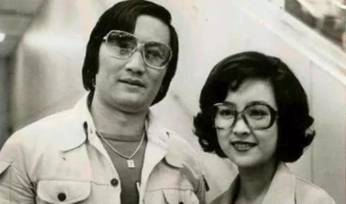 相差49岁的爷孙恋，12年后换回2000万分手费，coco这么做值吗？