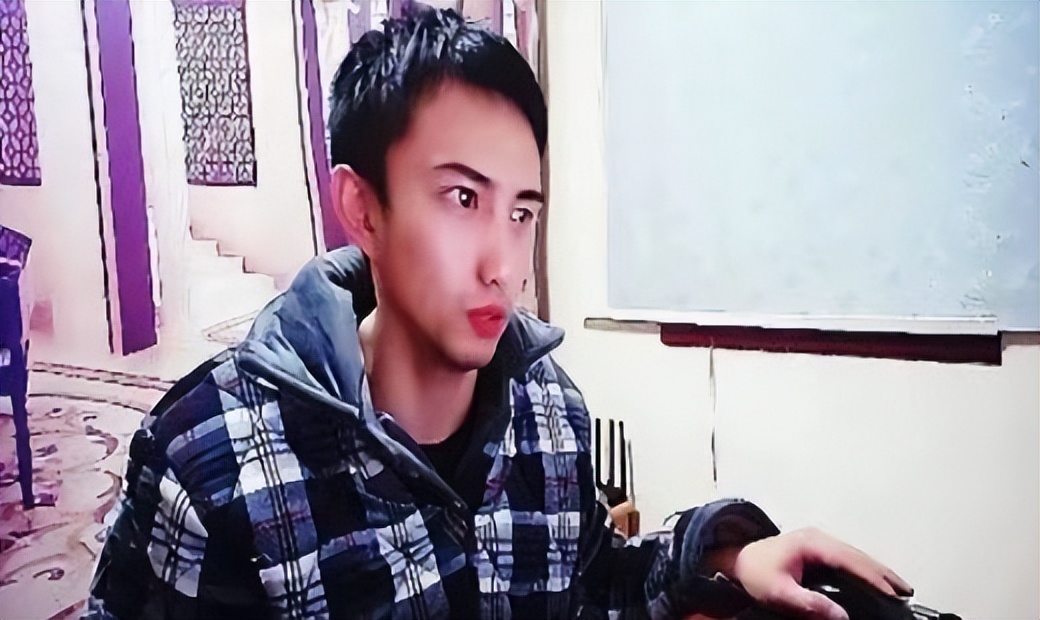 耀扬打排位,东星耀扬搞笑崩溃破防瞬间