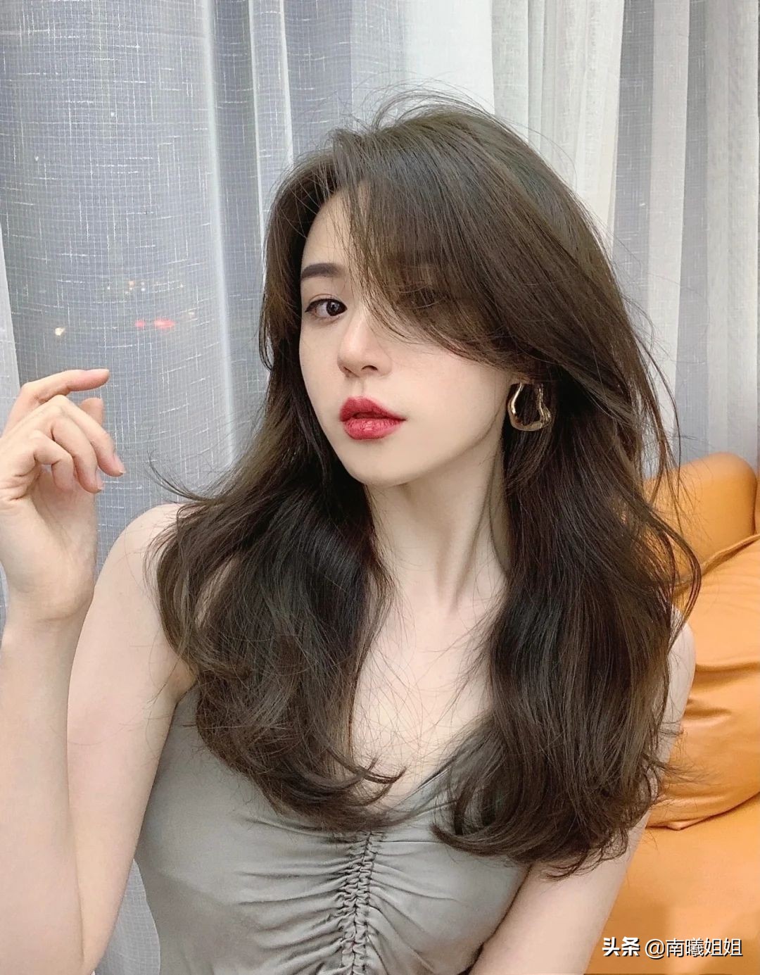 染发颜色推荐2020不用漂的葡萄红,发色推荐显白2019秋冬葡萄红