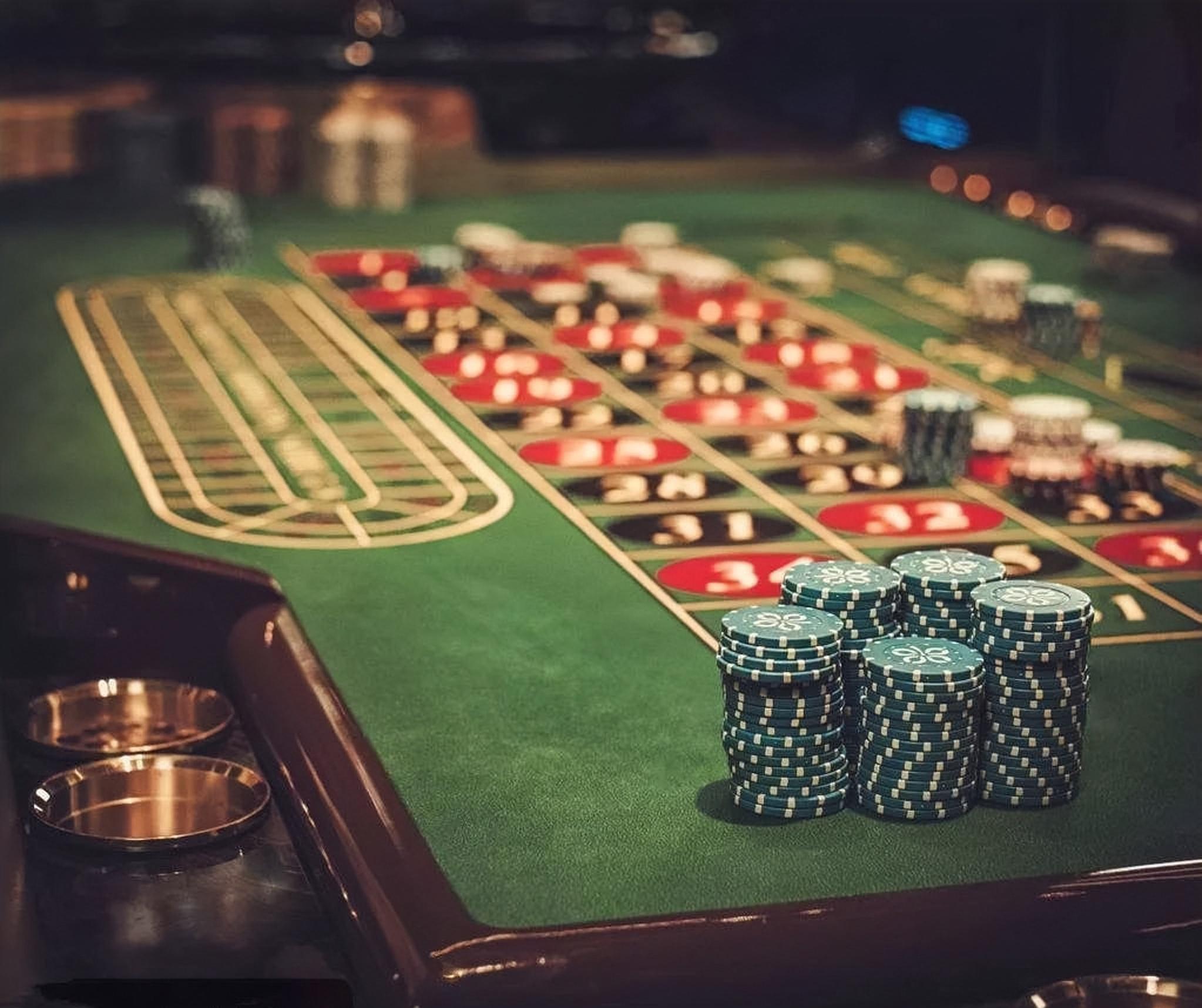 “三姓家奴”马德，身为新义安成员不给向华胜面子，晚年极其凄惨