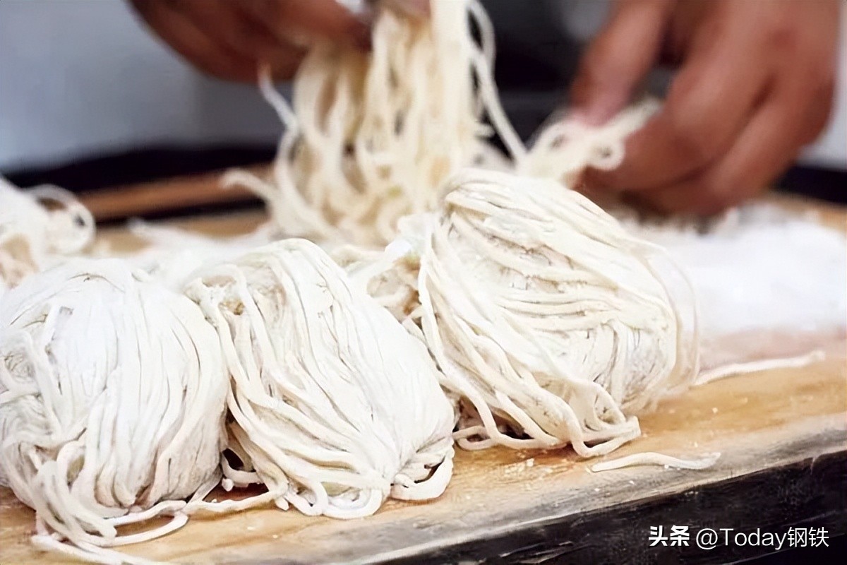 敬业鲜面、河钢“小猪佩奇”...钢企再辟​多元发展新渠道！