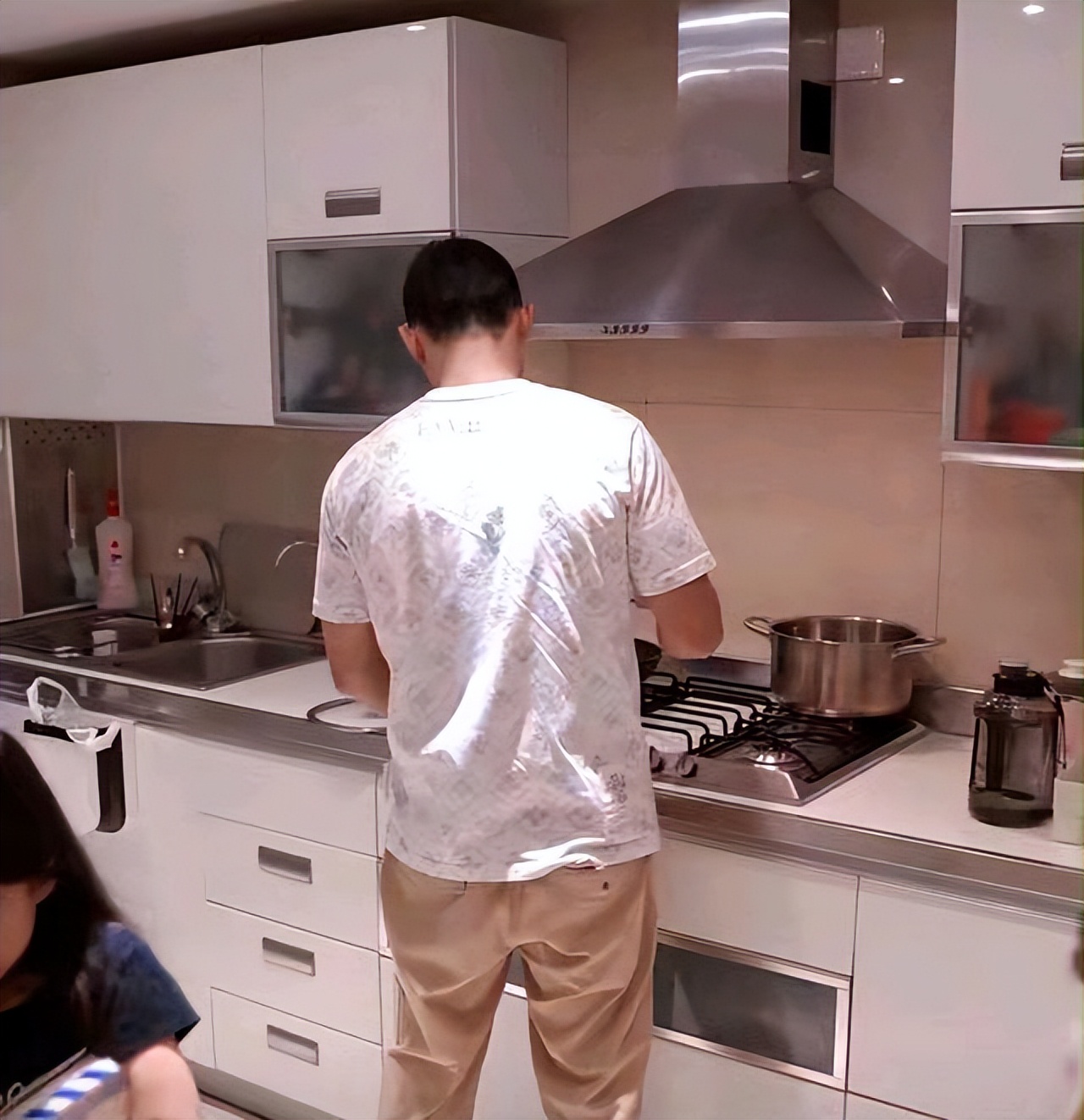 刘畊宏家的装修,成为刘畊宏女孩的第一天图片