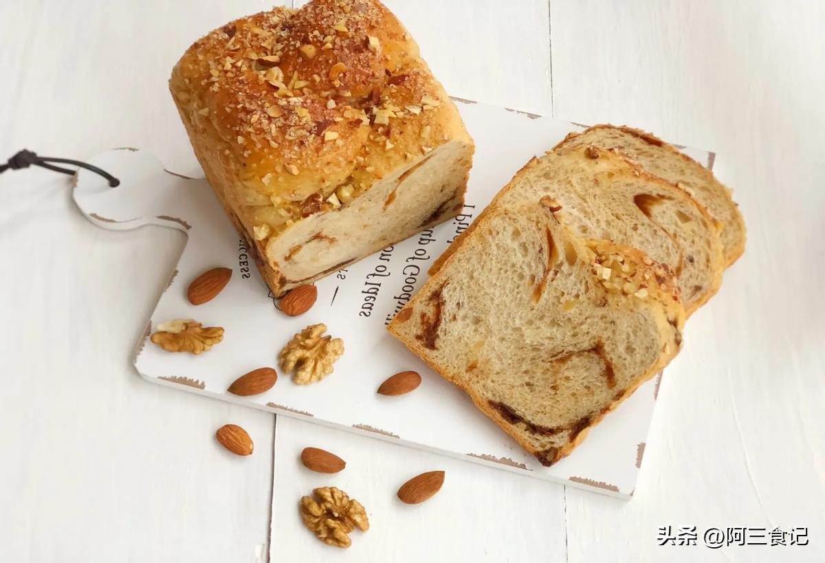 火车上带什么吃泡面,火车上爱吃泡面可以吃什么