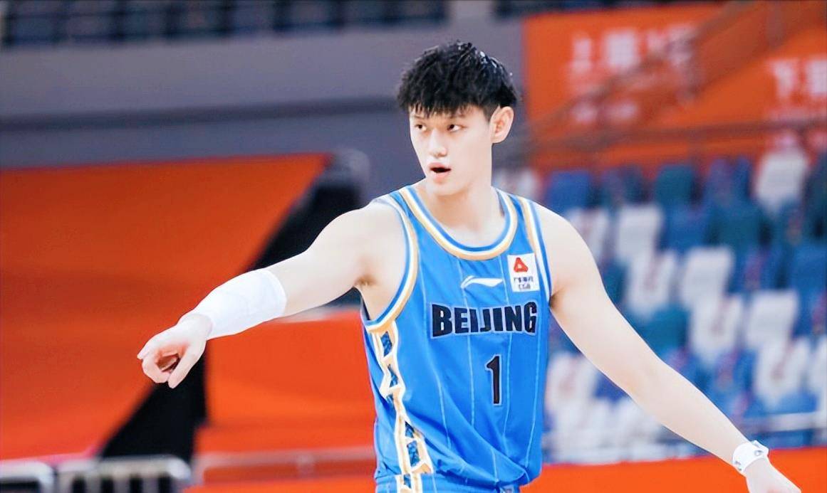 男篮巩晓彬简介,男篮国手巩晓彬