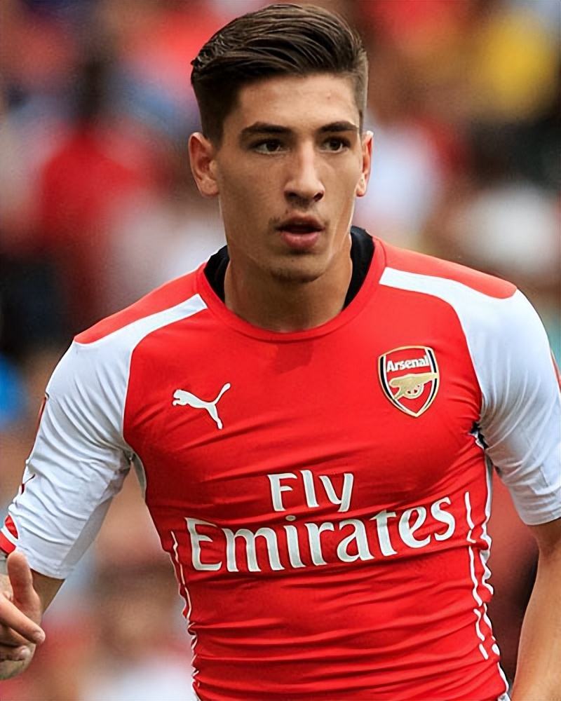 痞帅足球帅哥,帅中带一丝痞气的男明星