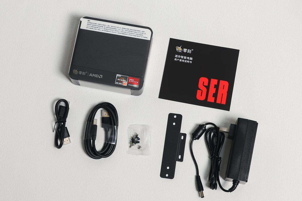 嫌弃“粗大”台式机的戳进来：迷你机也有春天，零刻SER4挺香