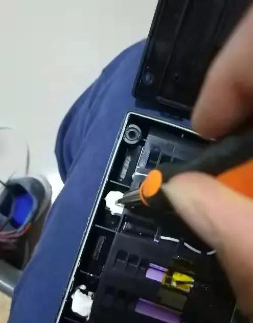 小米9号平衡车电池修复教程,小米9号平衡车放久了充不进电