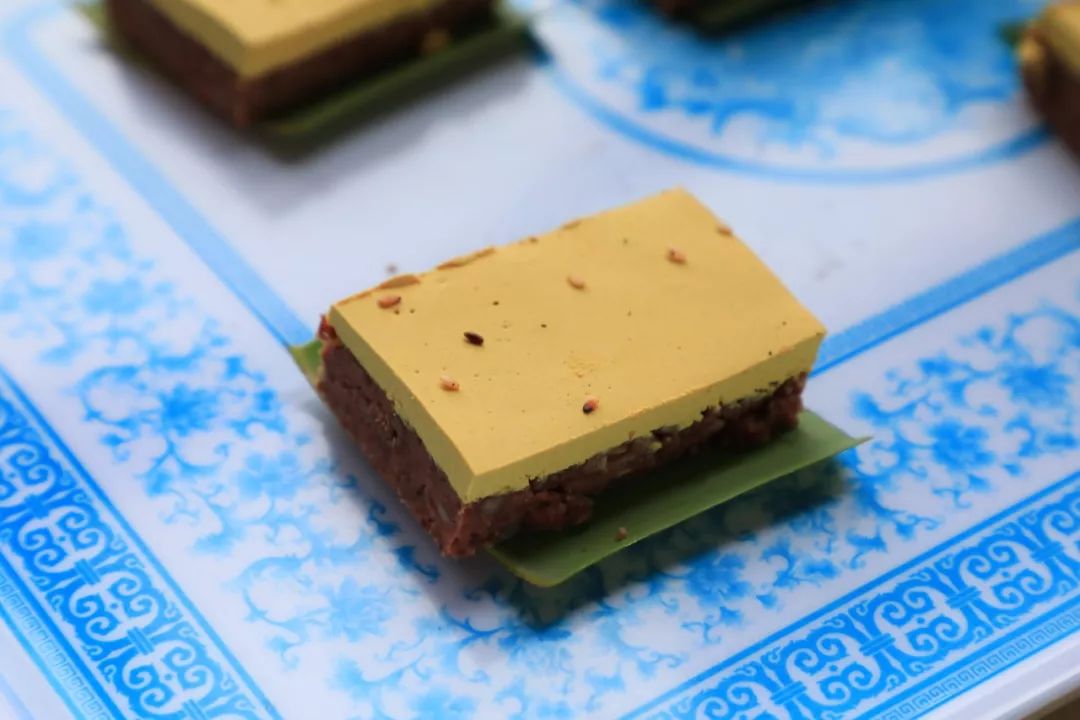 银杏谷泡温泉的地方,广东冬天赏银杏泡温泉