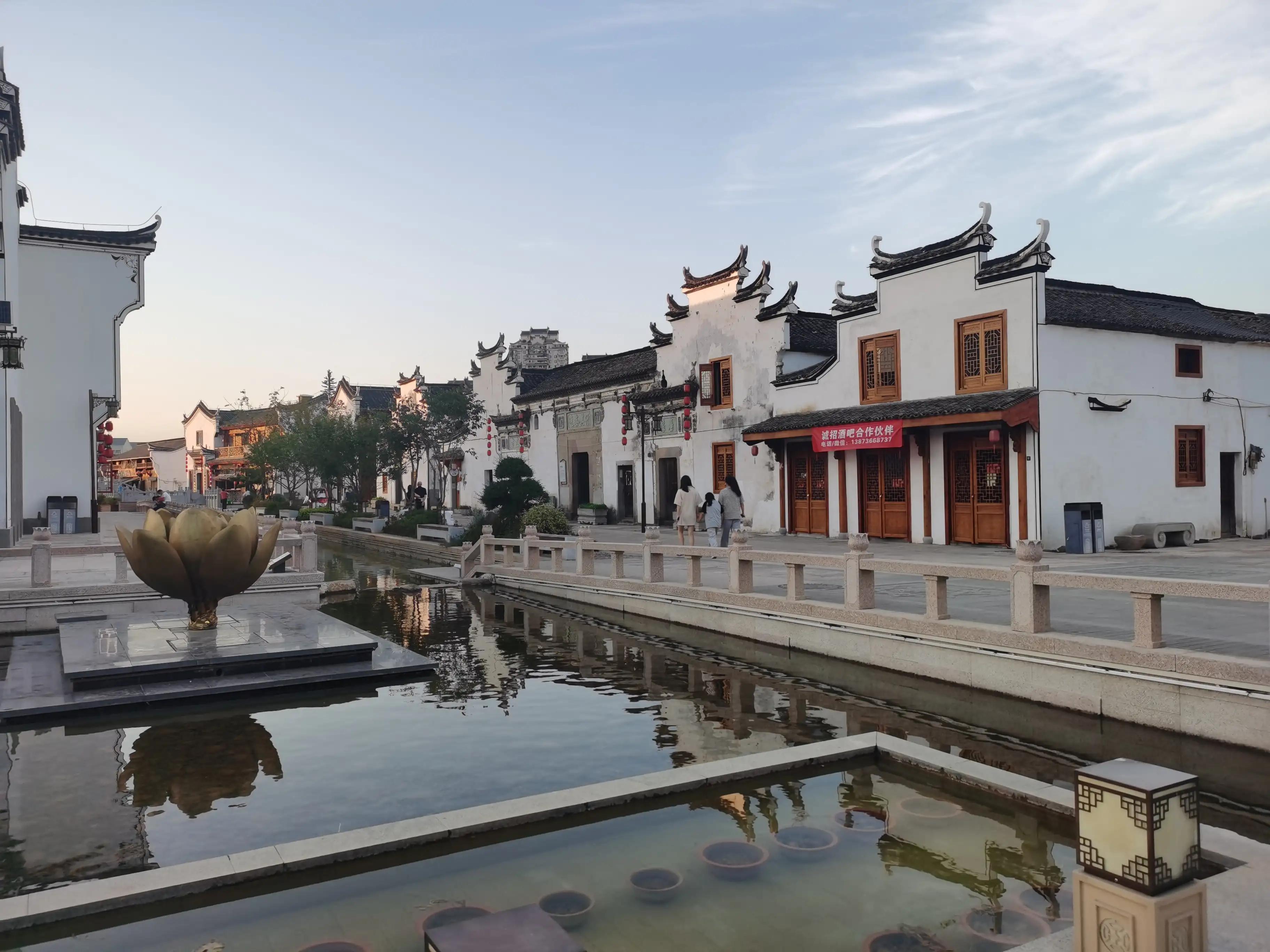 财经太高深了，普通百姓如何能沾取些大佬们的财富之经呢？