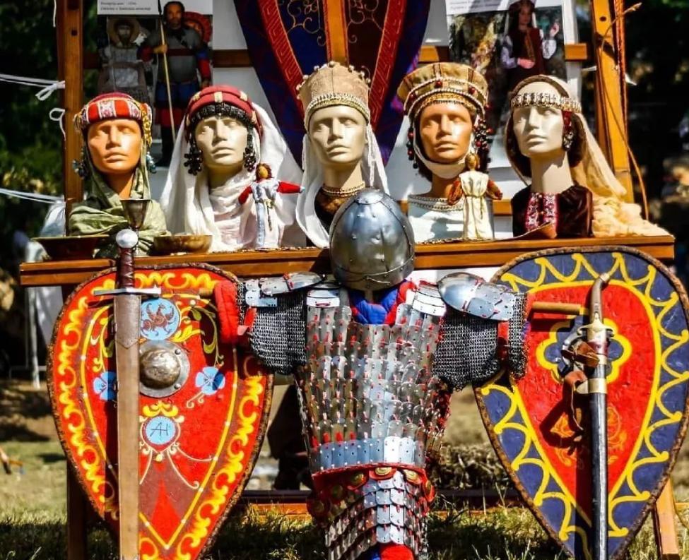 中世纪盔甲解析,塞尔维亚铠甲