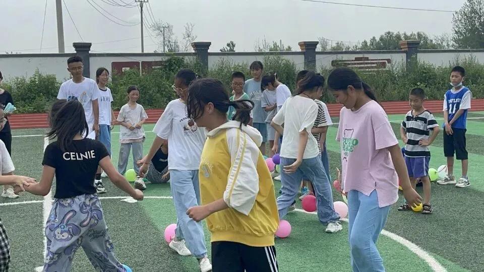 伯藜支教｜“青春无畏，逐梦未来”趣味运动会主题教育