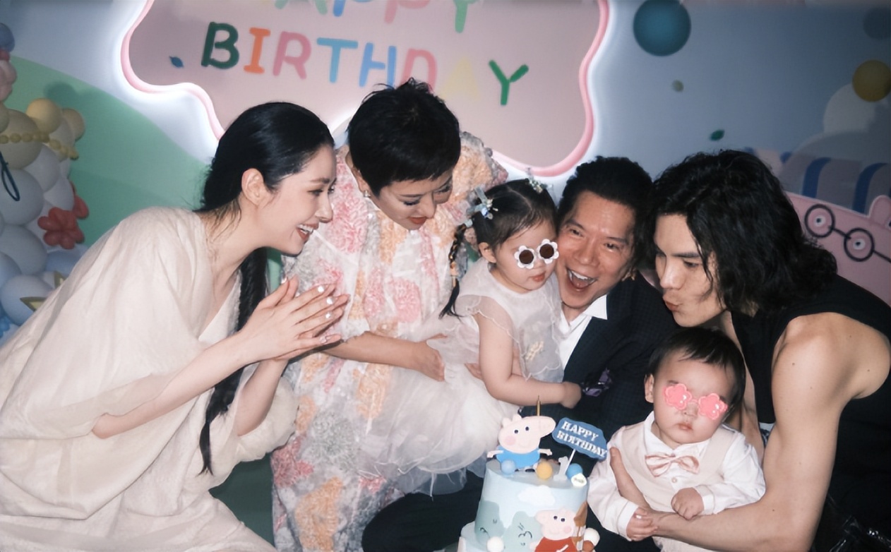 郭碧婷和向佐结婚多少年了,郭碧婷和向佐结婚完整版