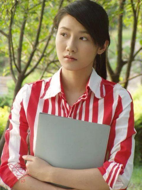 杨烁王黎雯深情相拥,杨烁王黎雯恋爱史