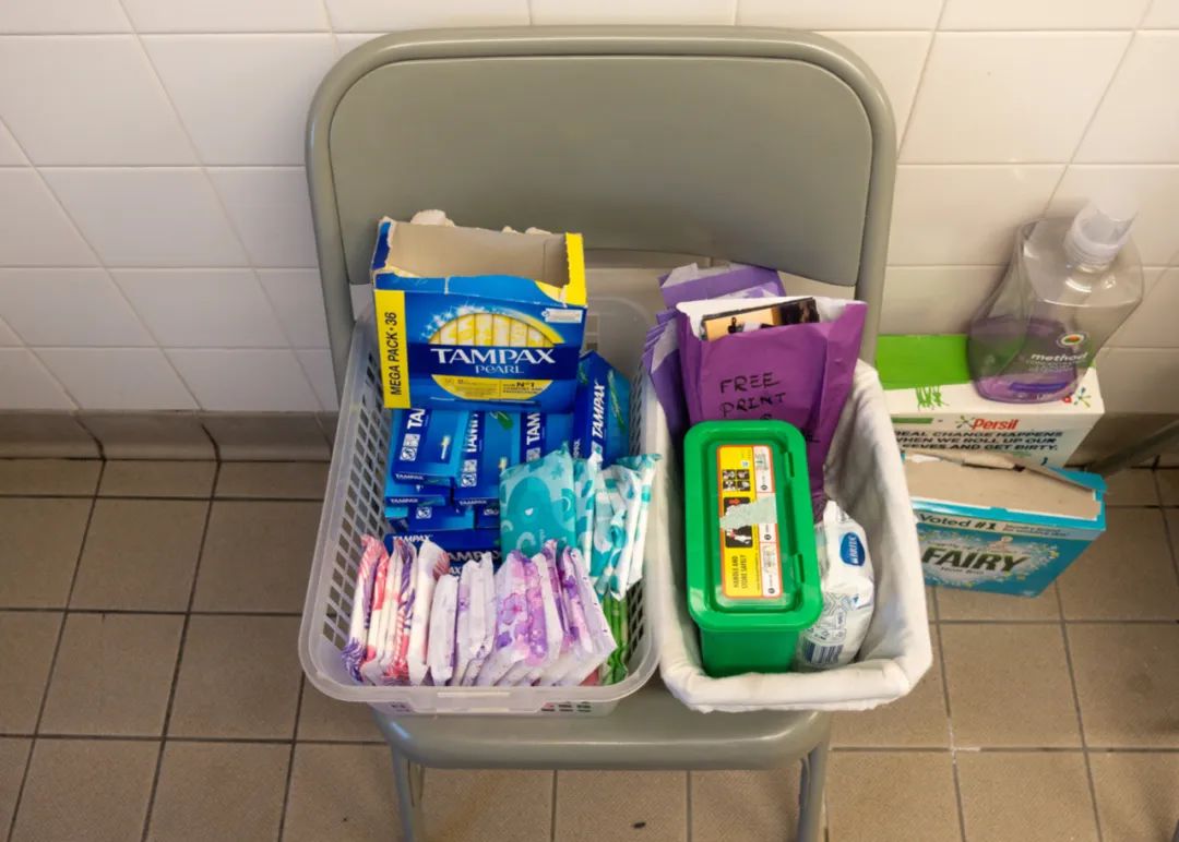 去苏格兰留学15个月，我只买了一包卫生巾