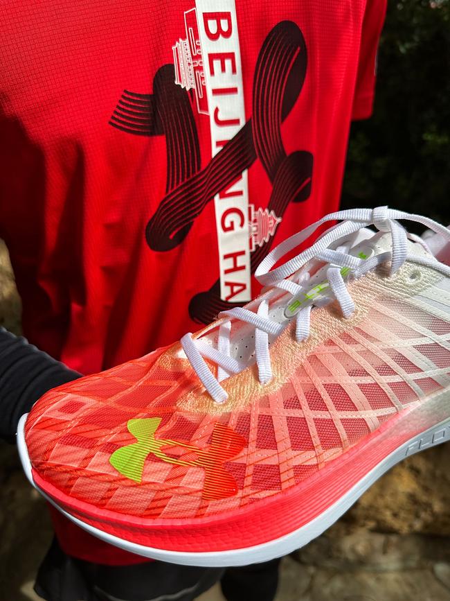 人生中的第一双碳板跑鞋怎么选,普通人也能驾驭的碳板跑鞋