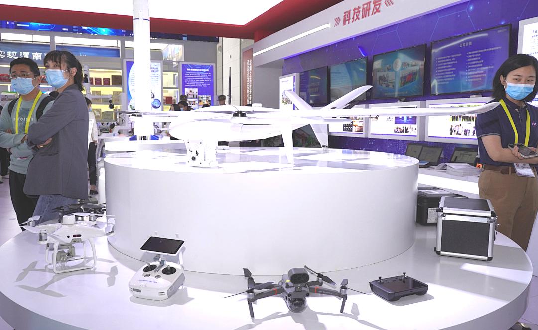 第五人格新伙伴入驻,入驻以后再添加类目会加钱吗