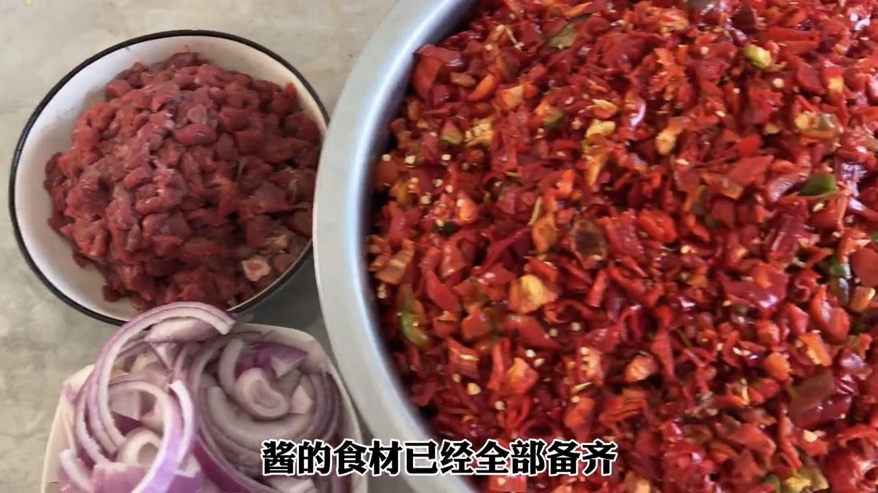 用什么豆瓣酱熬香菇牛肉酱好吃,自制香菇牛肉黄豆酱的秘诀