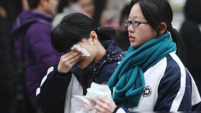 初中生兴起“新型攀比”，看似不起眼，背后却是家庭教育的缺失