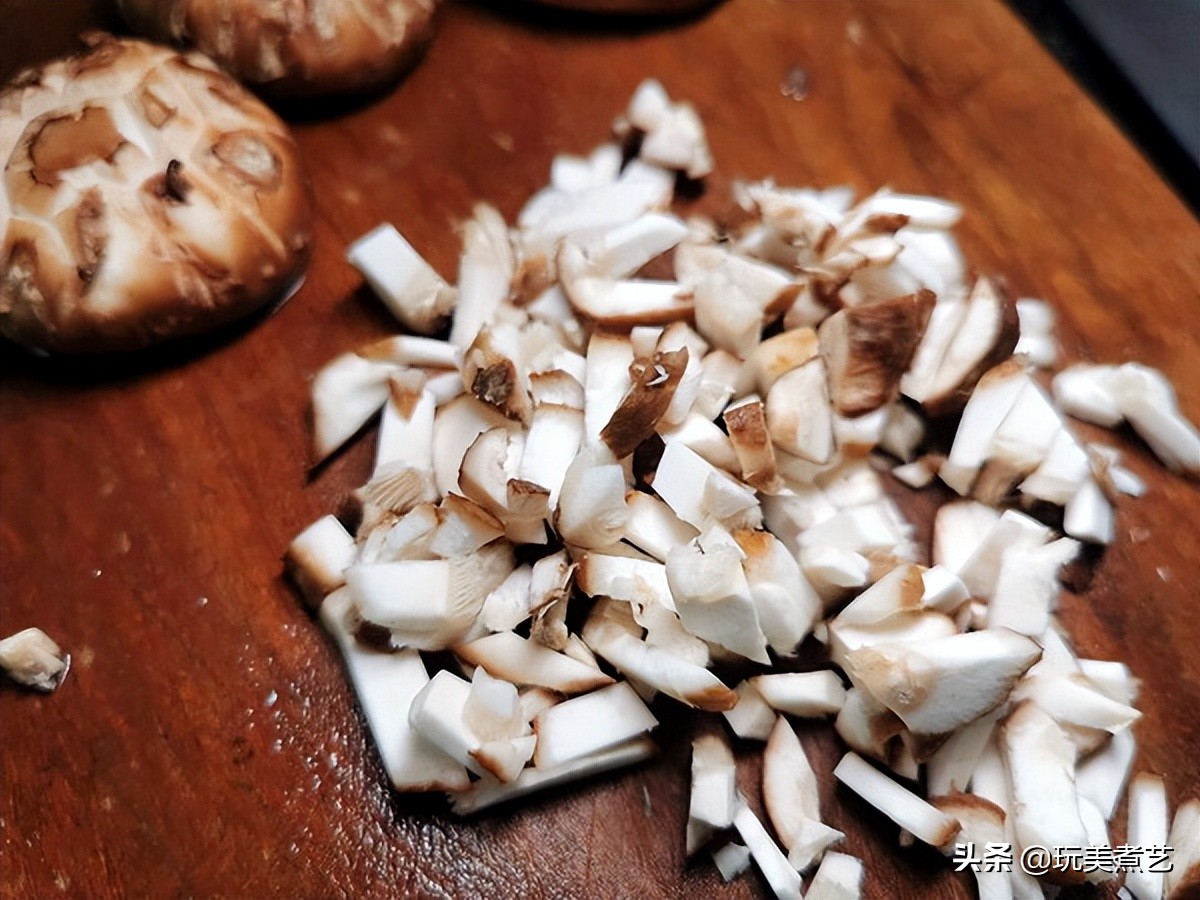 白灼芦笋酱汁怎么调,白灼芦笋怎么做好吃又简单
