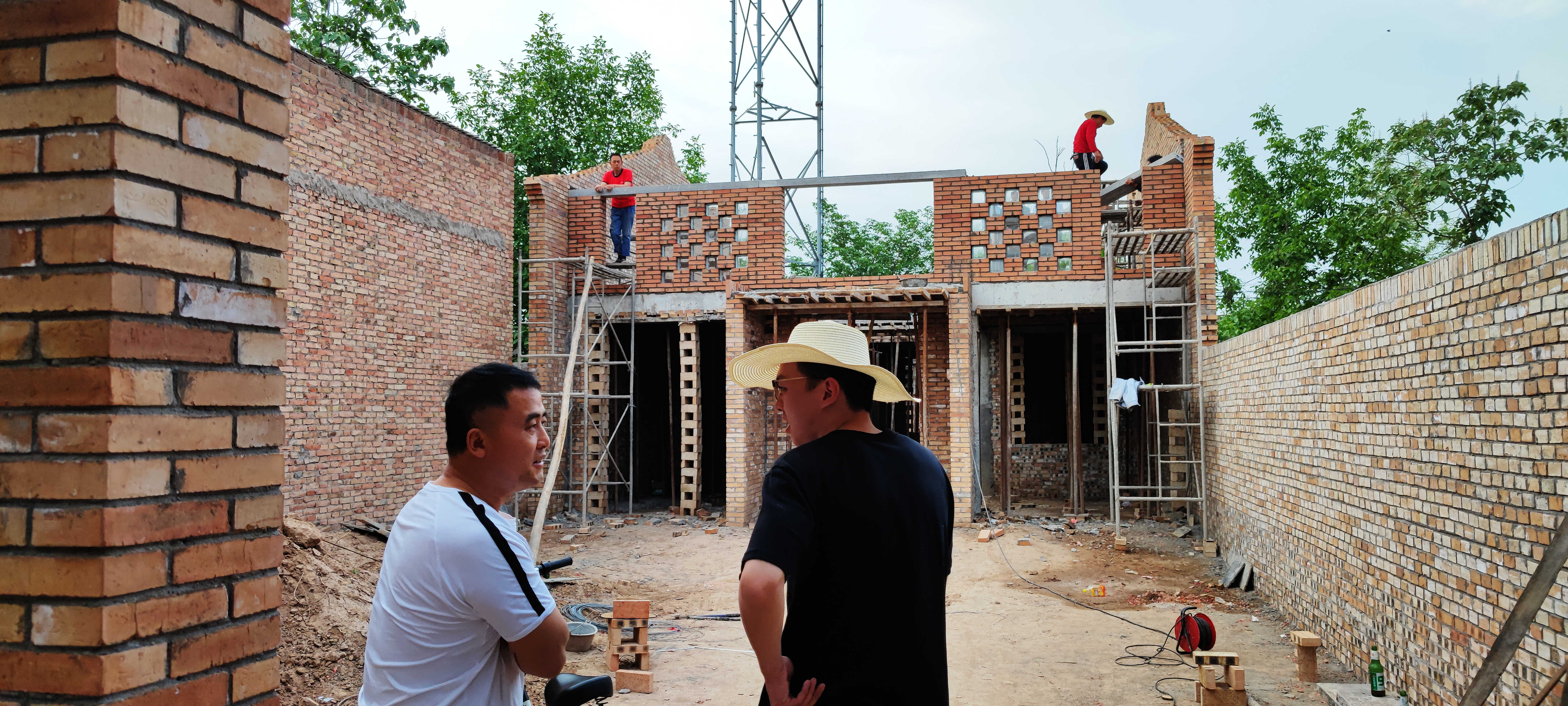 陕西一高校老师,西安一高校老师带学生创业