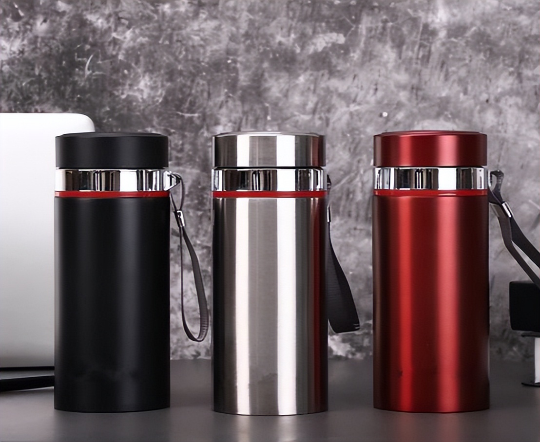 喝水玻璃杯哪种材质最安全,不锈钢杯陶瓷杯玻璃杯哪种最安全