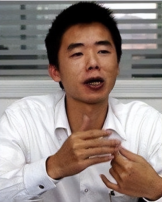 黄章创业经历,黄章16岁