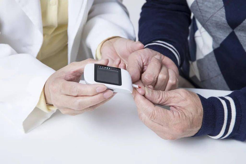 糖肾康胶囊,治疗糖尿病气阴两虚中成药