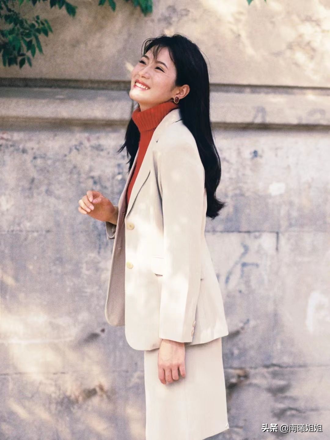 看了8、90年代的“港风穿搭”才发现：复古风、纯欲风都不算什么