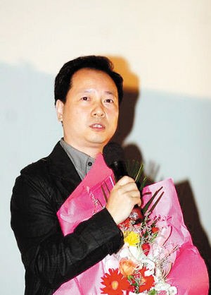 “人体模特”汤加丽：父母很难原谅我，和丈夫离了婚，但我不后悔