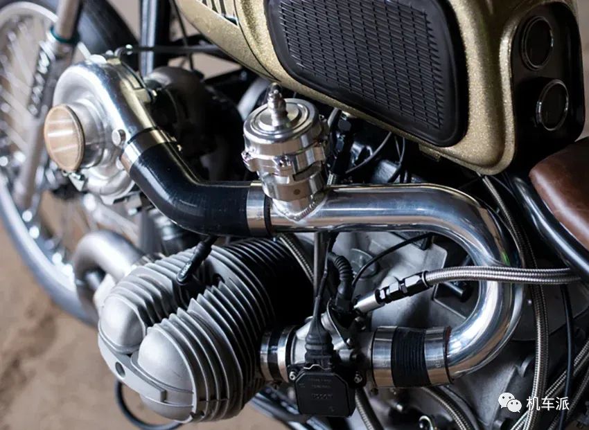 宝马r100最新款,宝马r100定制版