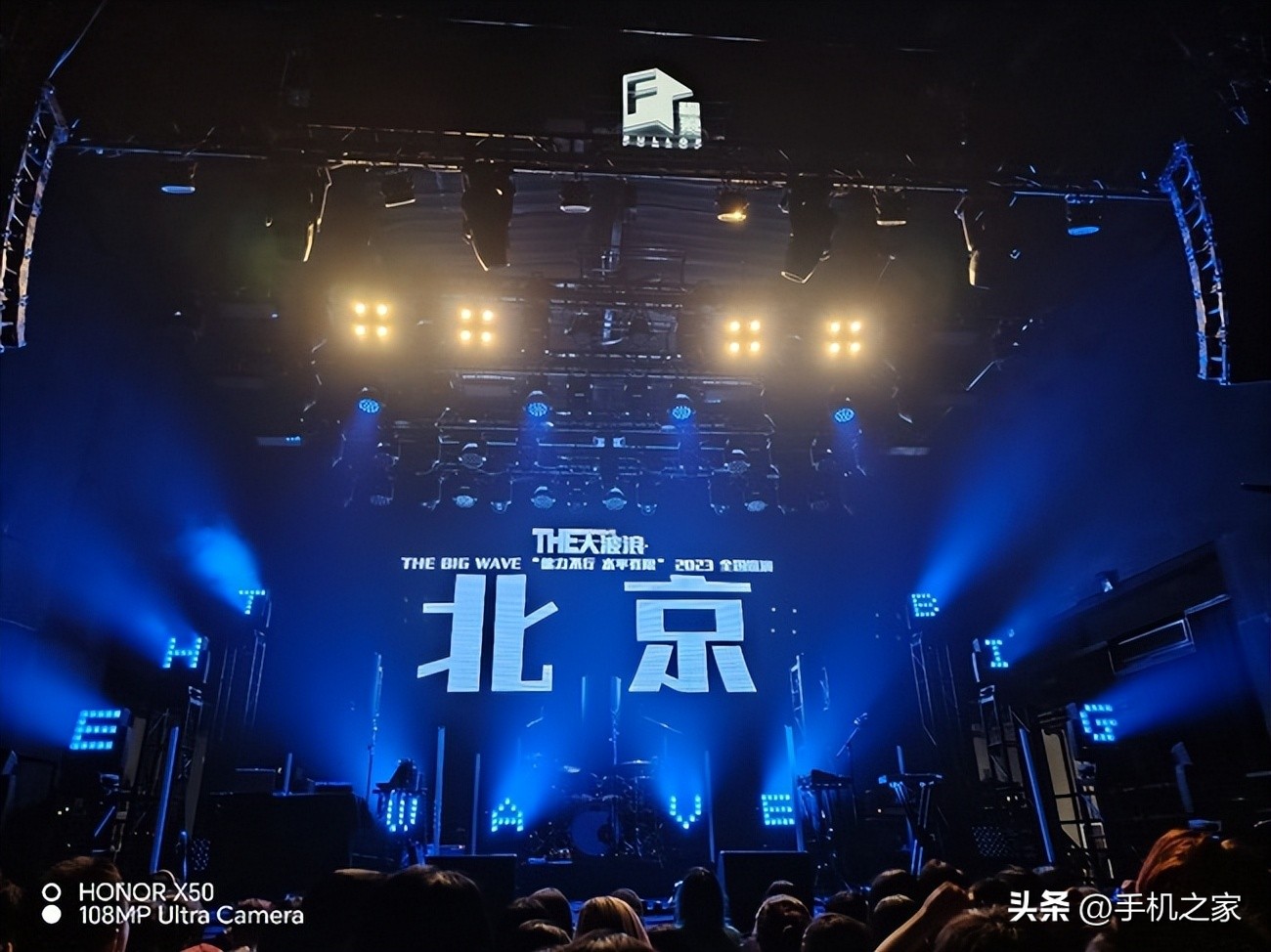 荣耀x50耐摔测试典雅黑,荣耀x50真实测评抗摔手机